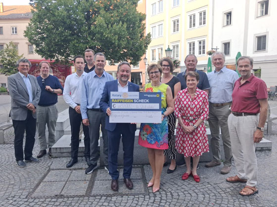 Bild Spende Rotary Gruppe